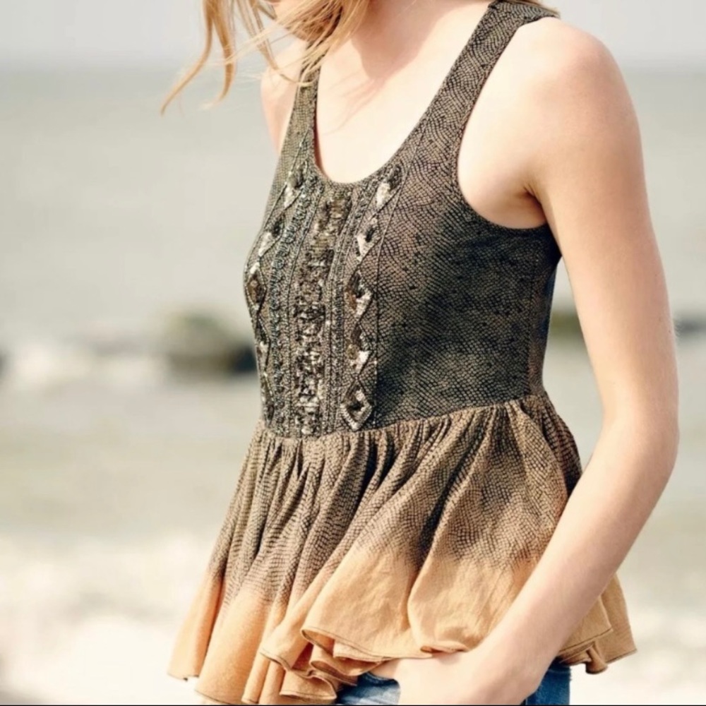 NWOT Anthropologie Akemi + Kin Top